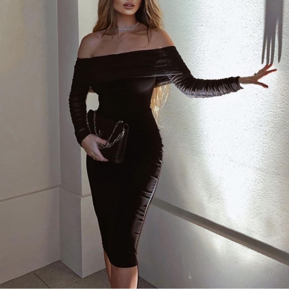 Club London MIDI Dress